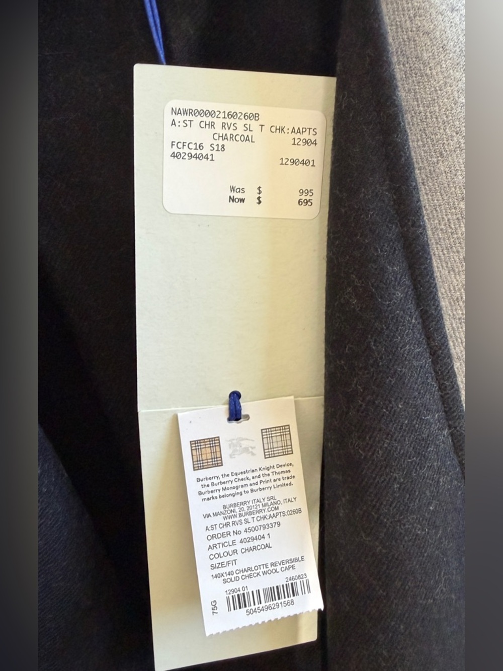 Burberry 100 wool Black & Gray Reversible Cape New - Picture 6 of 8